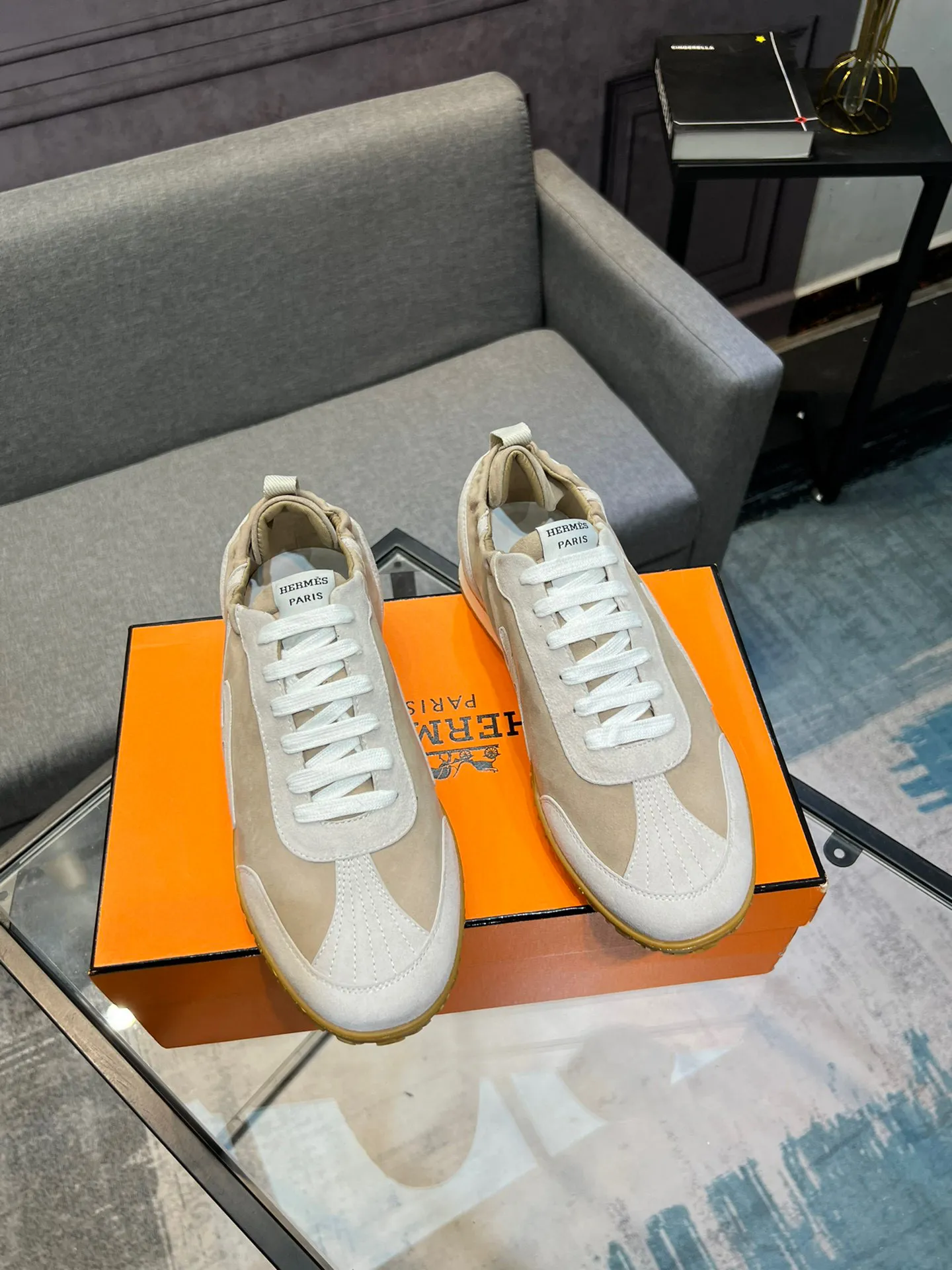Men's shoes 💰660 [HERMES] Hermès - High-end quality original order 🔍🔍 - Upper: 🔝 cowhide suede splicing design - Inner lining: imported mixed sheepskin - Outsole: TPR foam · Rubber: two-color combined molding outsole - Super high quality control · Fine workmanship: highlighted (high-end, luxury, grade) -Size: 38-44 (45, 46, can be customized)